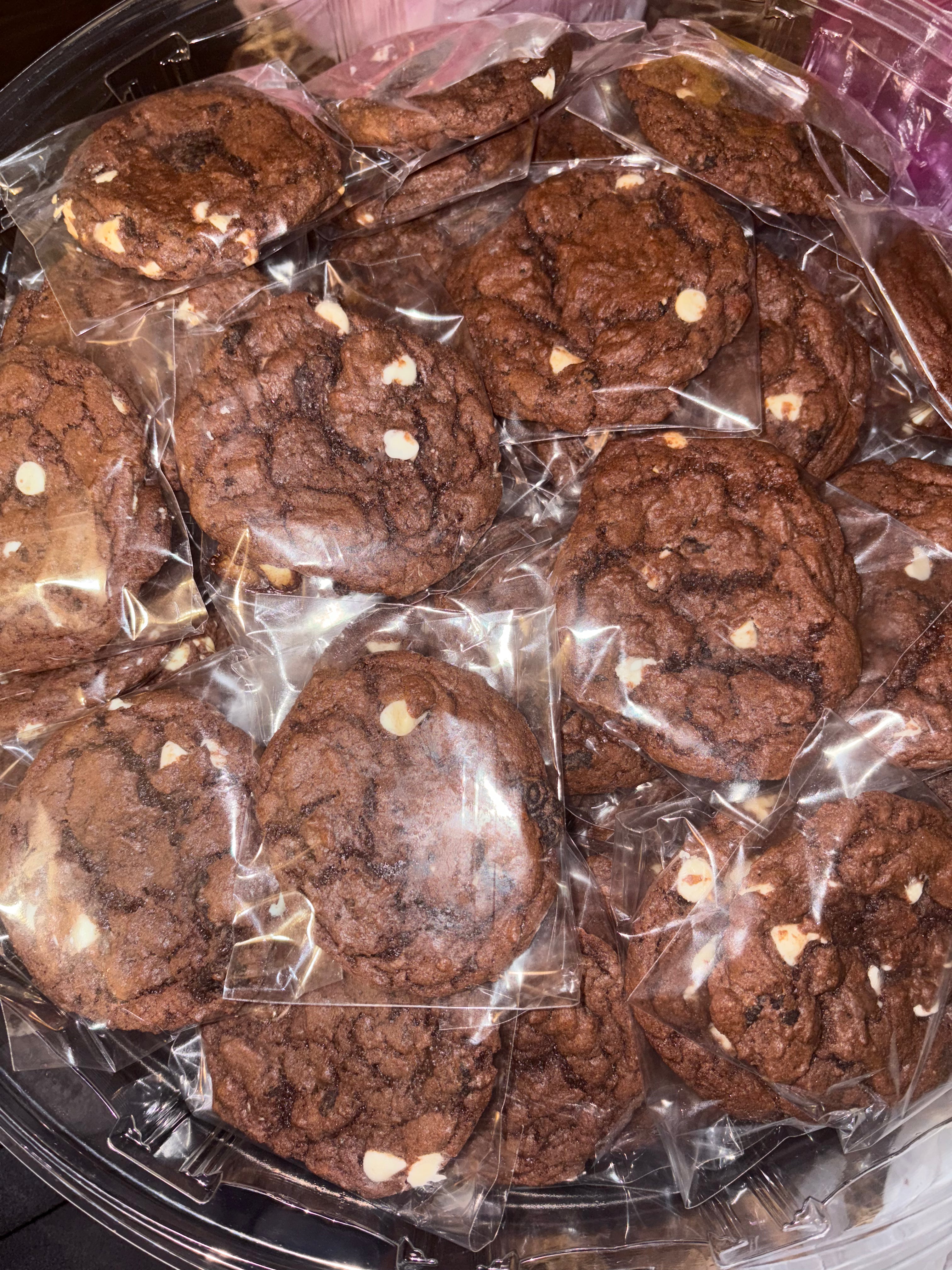 Double Chocolate Oreo Kookies